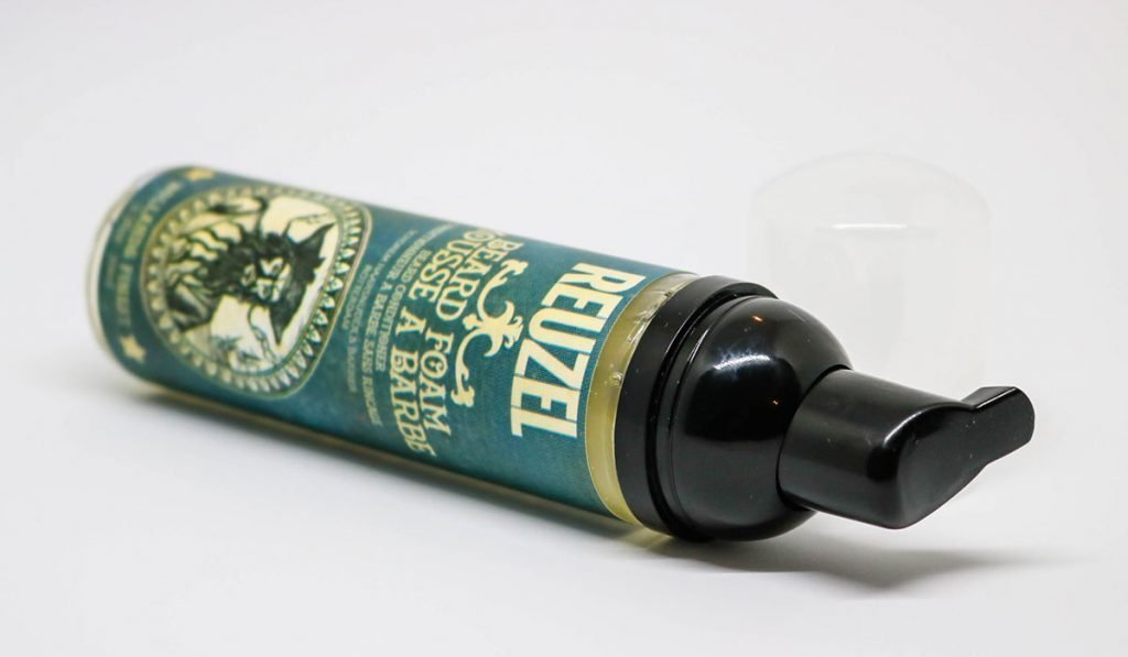 mousse a barbe reuzel